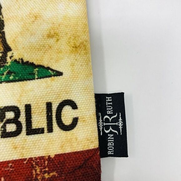 Robin Ruth California Republic Crossbody Bag - Picture 2 of 8